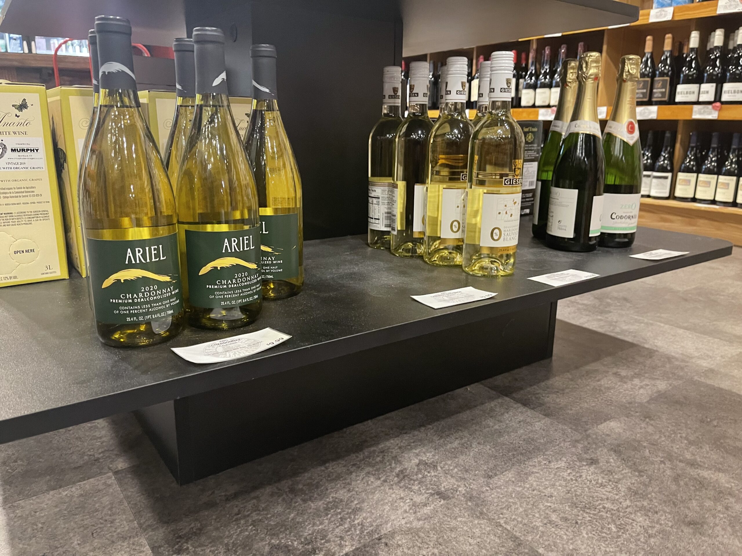 Non-alcoholic wine at Seaboard