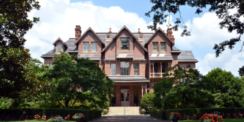 Haunted History Walking Tours Downtown Raleigh NC Governors Executive Mansion