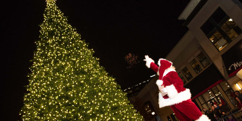 North Hills Christmas Tree Lighting