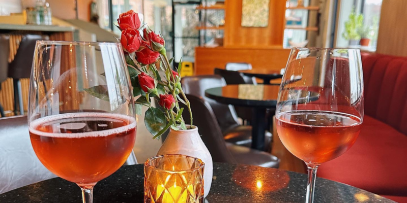 Longleaf Hotel Wine Night