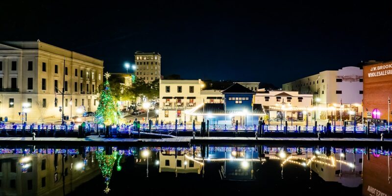 Holidays on Water in Wilmington - Riverfront Christmas Tree
